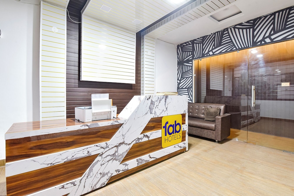 Fabhotel Aayat Home Stay