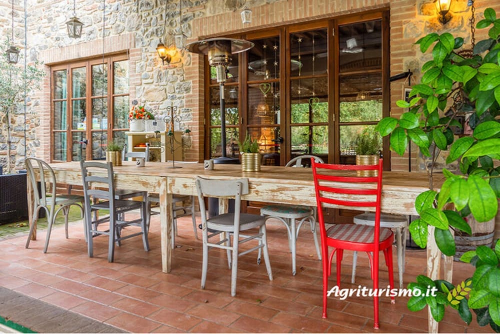Quaint Cottage in Citta Della Pieve With Pool