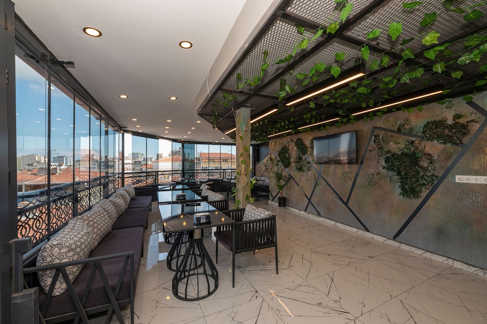 White Corner Otel - Image 29