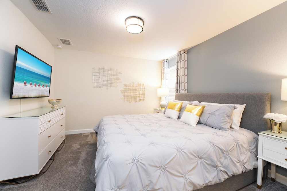 Your Dream Vacation 9BR Villa