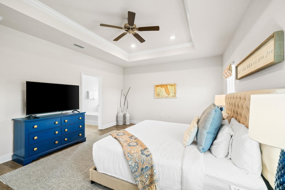 Beach House - Redfish Cove by PHG
