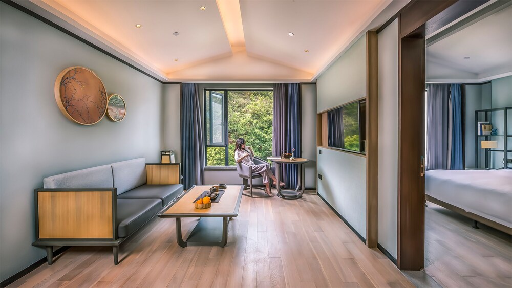 The Lucid Resort