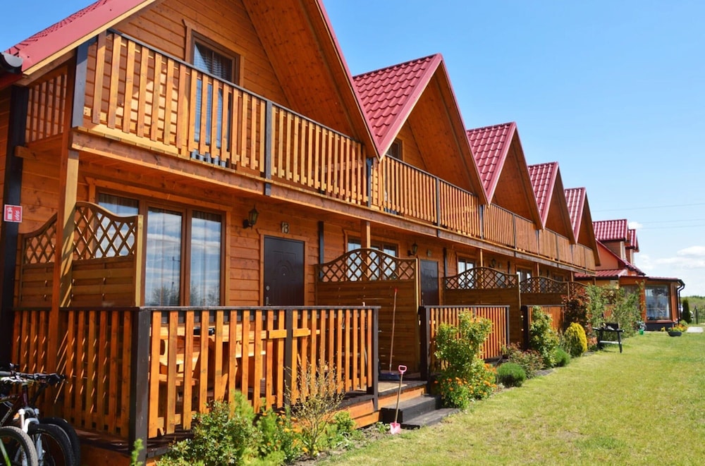 Cottage in Jaroslawiec Near Seaside Beach