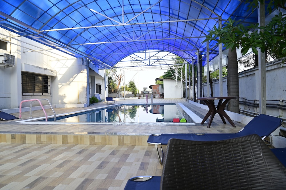 Sapphero Resorts A Unit Of Shri Sai Hospitality