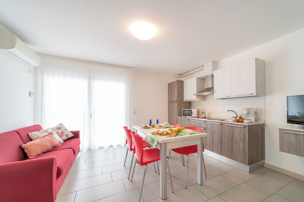 Super Villaggio Planetarium Resort B4 one Bedroom Apartment Sleeps 4 Persons