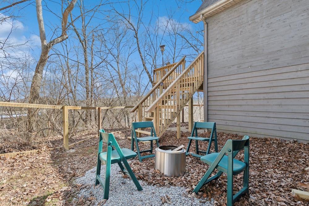 Lakelife At Somerset 4 Bedroom Home