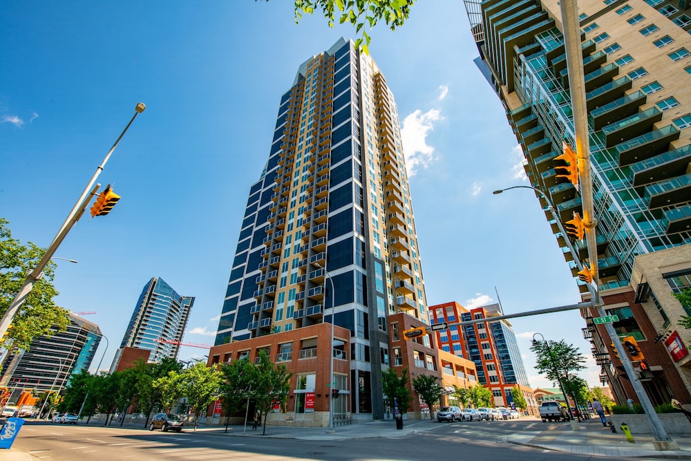 GLOBALSTAY. Modern Downtown Condos. Free parking - Image 1