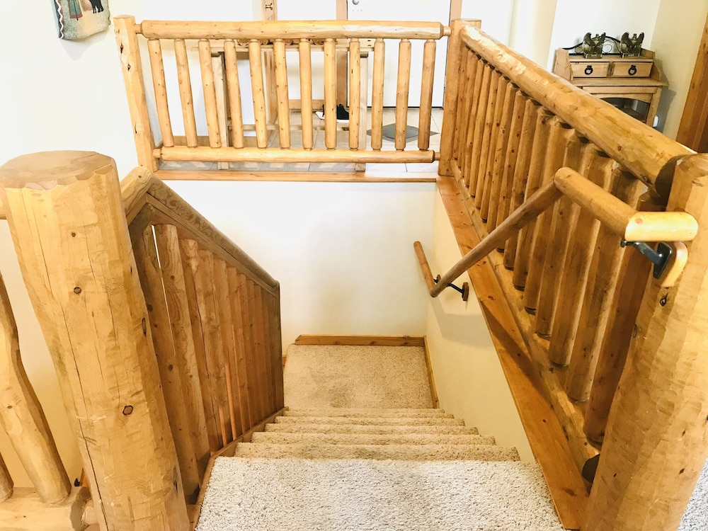 Estes Park Vacation Lodging