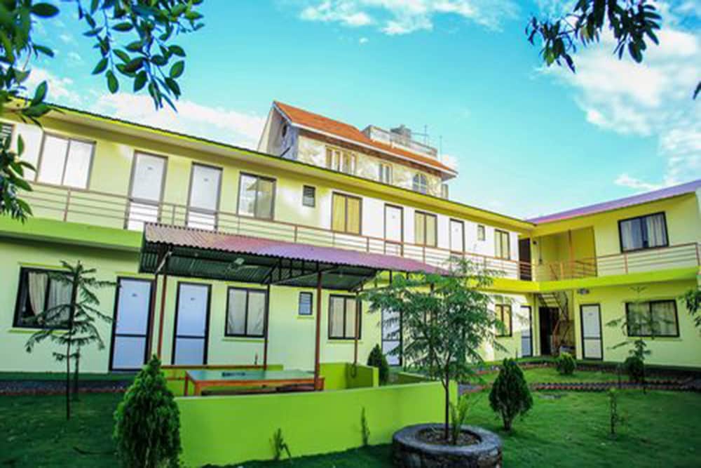Backpackers Home