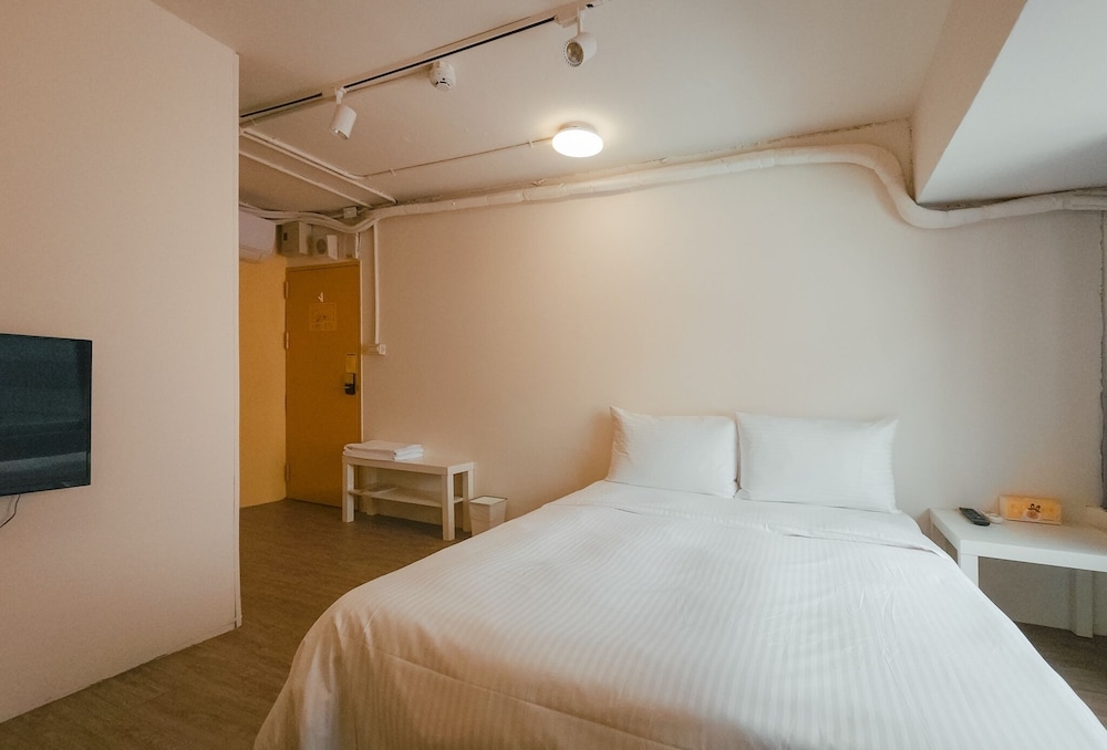 Taipei Inn