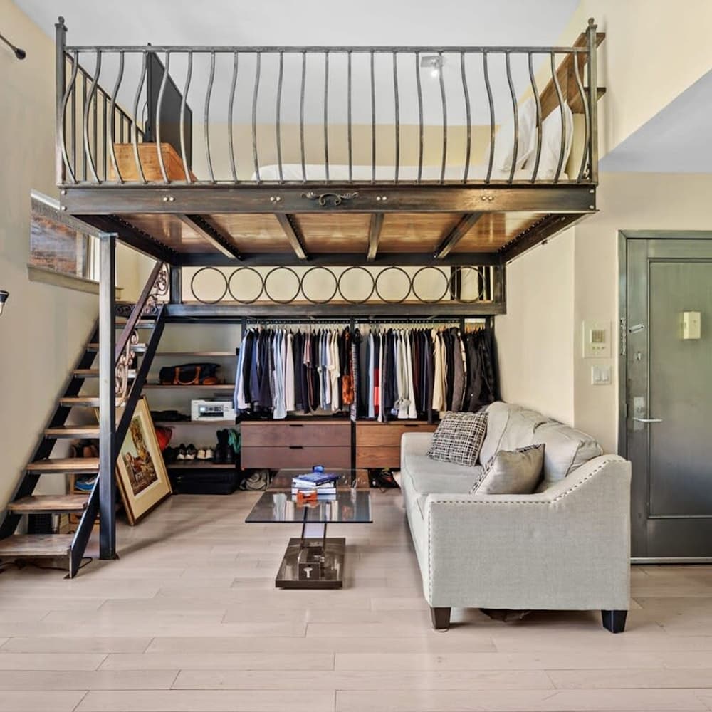Charles Court II by Rovetravel West Village Loft