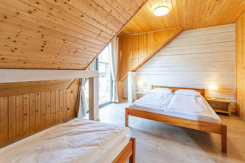 Comfortable Holiday Homes Close to the Beach view 2