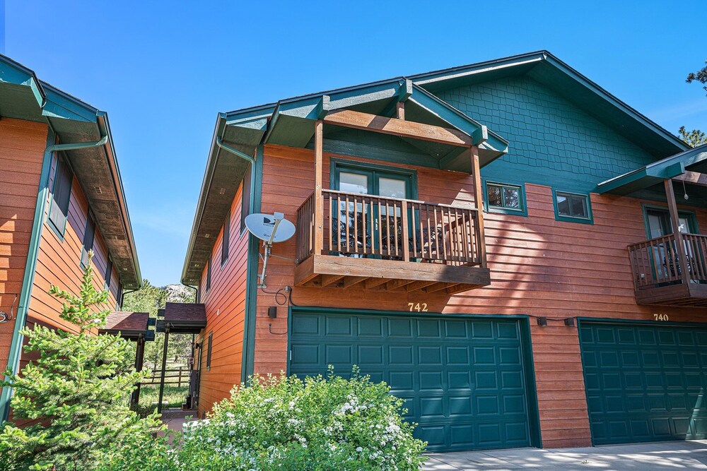 Elk Haven -- Ev #6079 3 Bedroom Condo by RedAwning