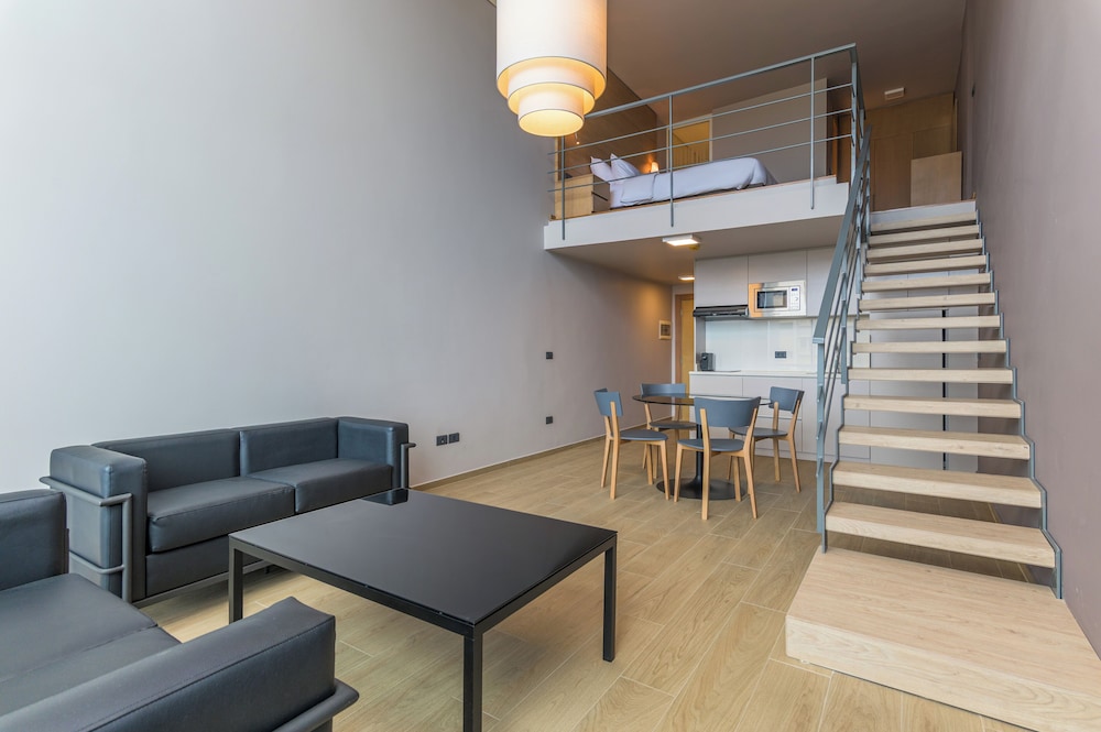 Jounieh Living - Residences by Local Host