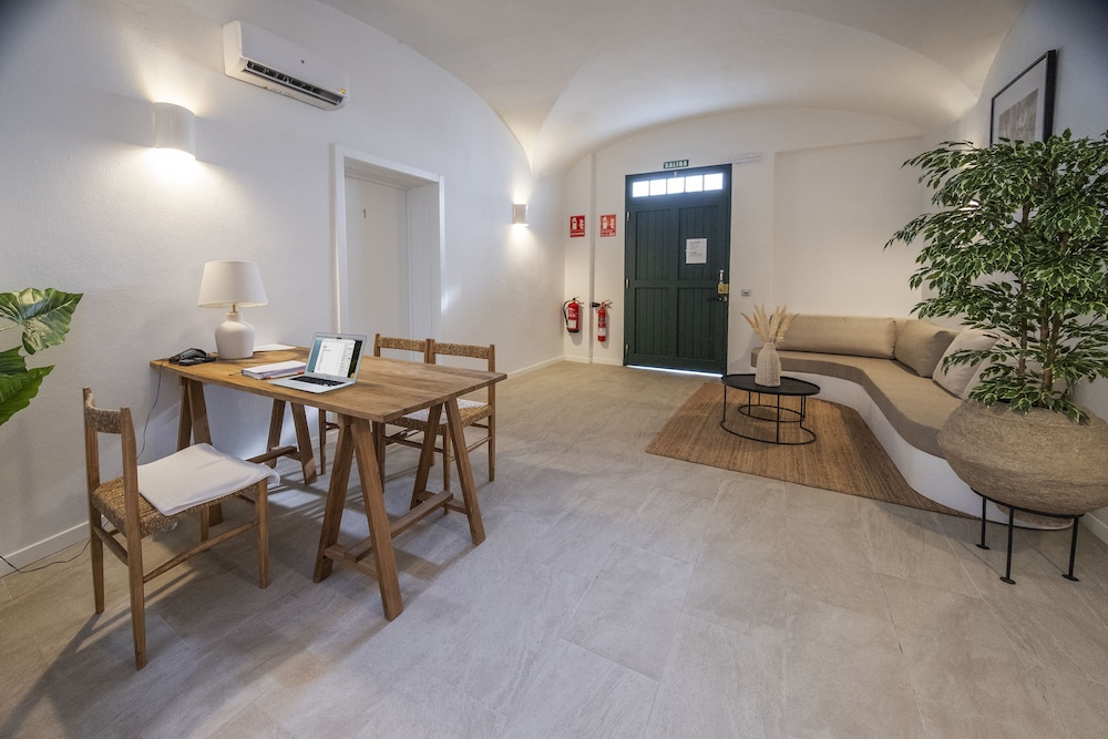 Ciutadella de Menorca Vacations - Hotel Tres Tocs - Property Image 30