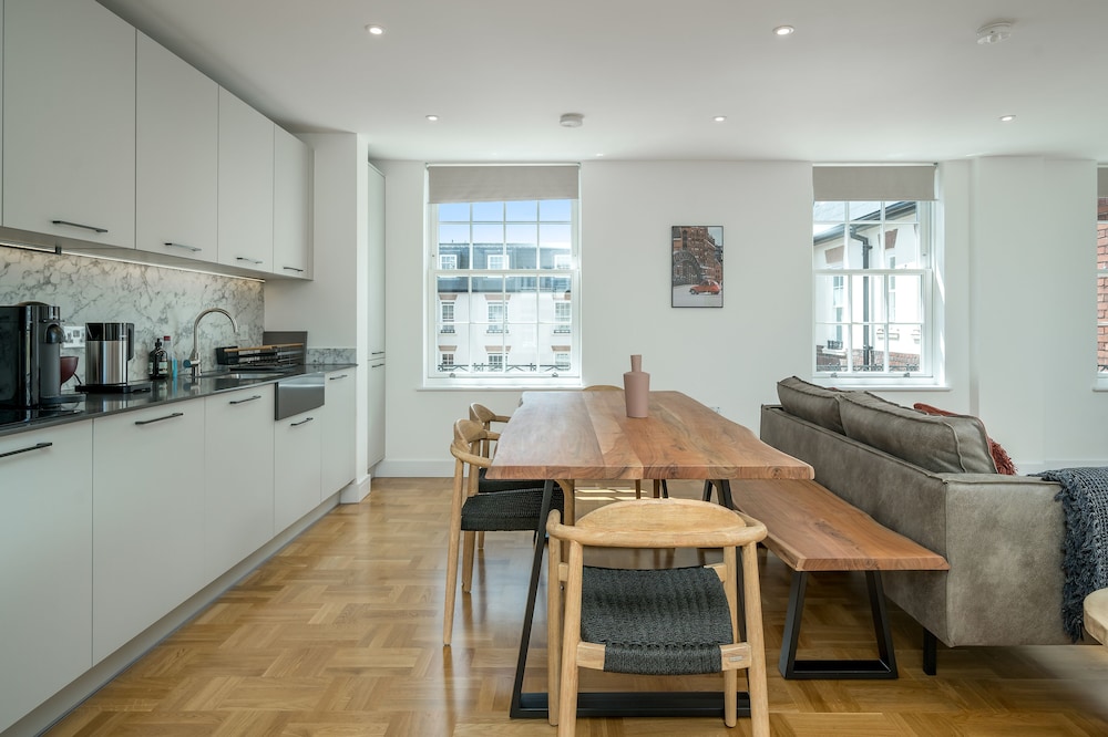 Charming apartment near Holland Park