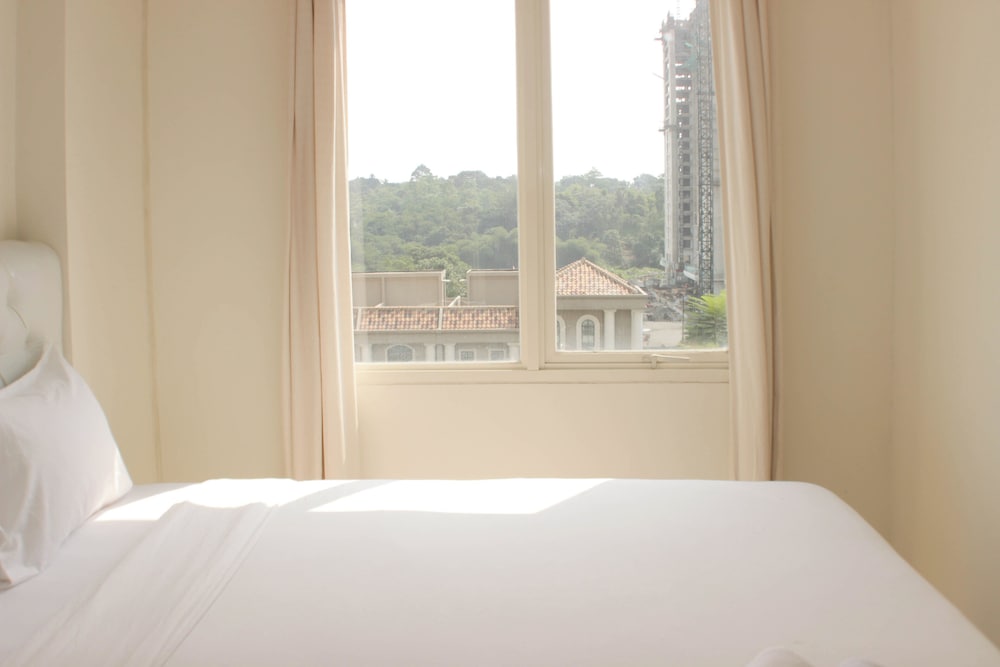 Nice and Comfort 1BR with Extra Room at Podomoro Golf View Apartment