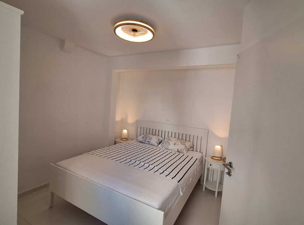 La Casa Nostra Apartments