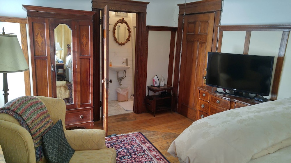 Photo 11