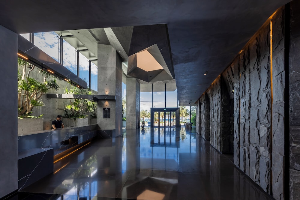 M Hotel Danang 2