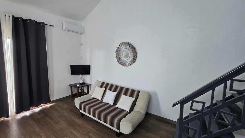 Beau Soleil Apartments photo 4