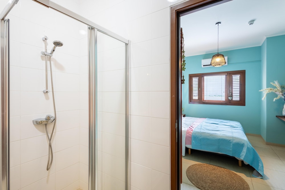 Stylish Apartment With Pool Near Jan Thiel Beach