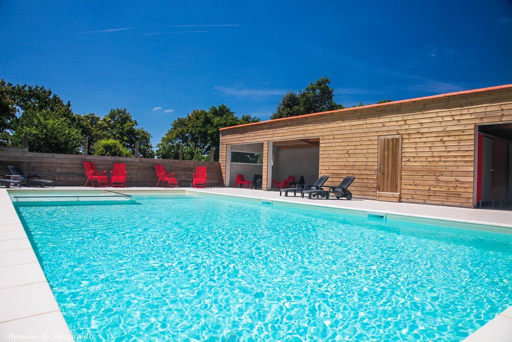 Chambres d'hotes - Domaine de Bacqueville photo 2