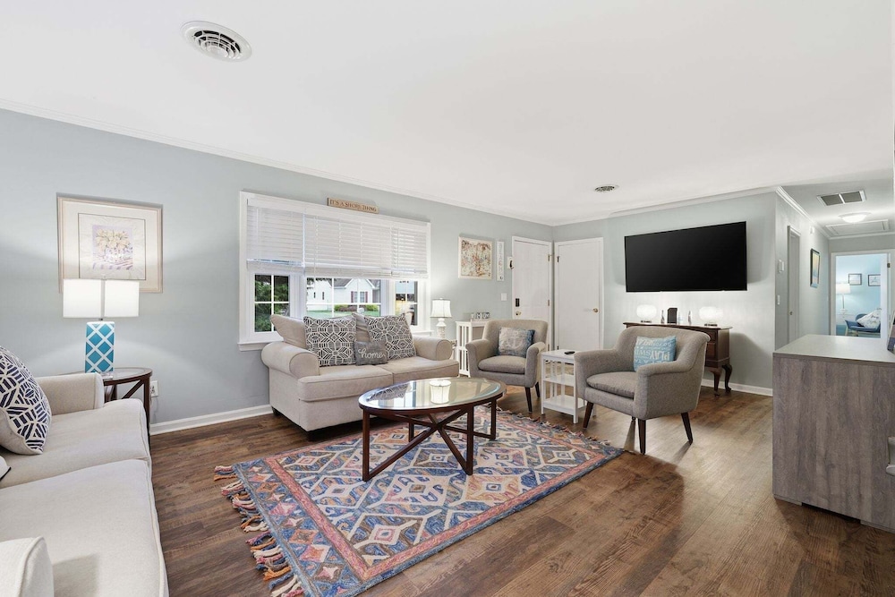 Minutes To Rehoboth Beach And Lewes Beach 3br Home 3 Bedroom Home