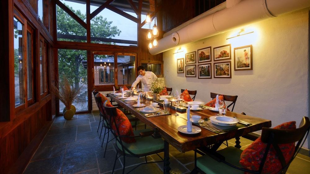 Pugdundee Safaris - Pench Tree Lodge