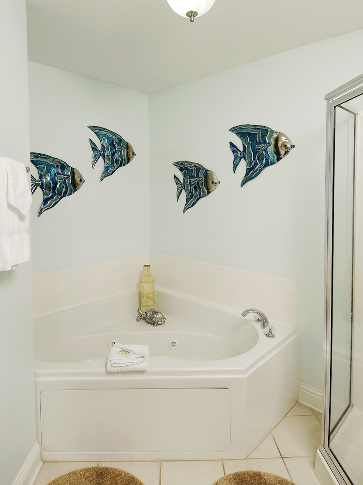 Lighthouse by Wyndham Vacation Rentals