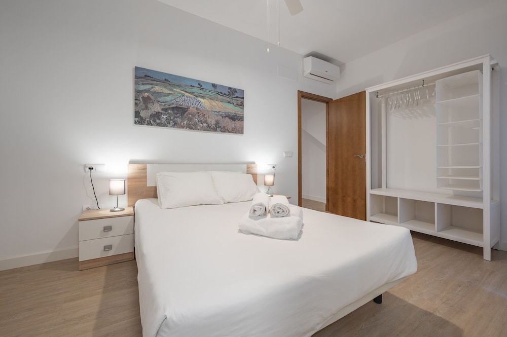 Apartamentos Doña Elvira