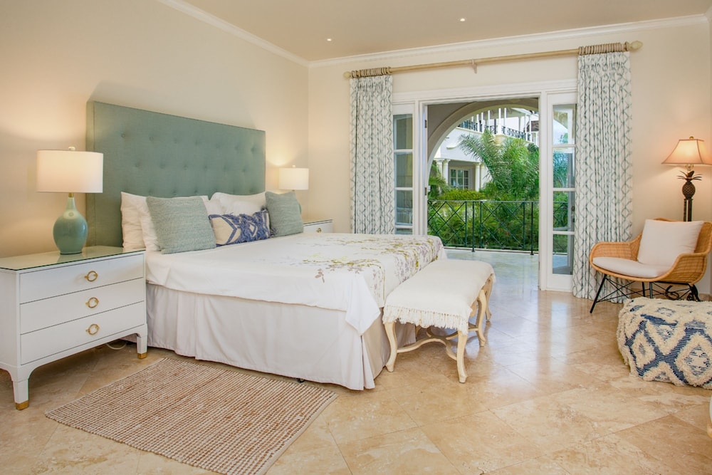 Schooner Bay 205 by Blue Sky Luxury view 2