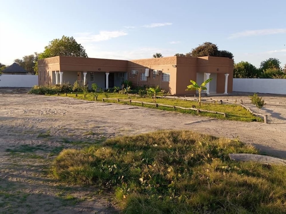4M Guest House