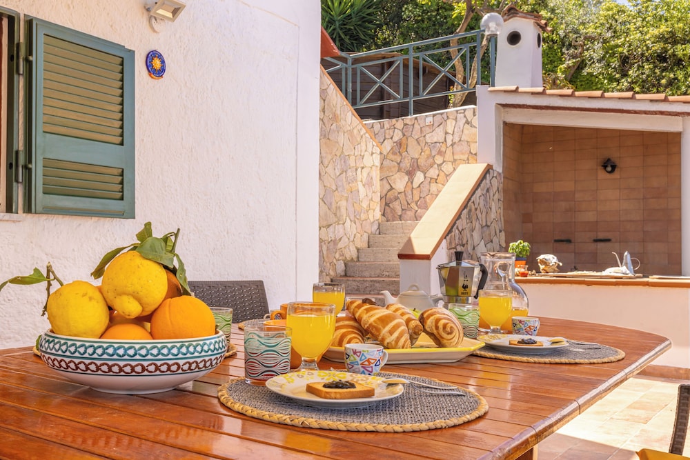 Villa Panorama With Private Pool & View