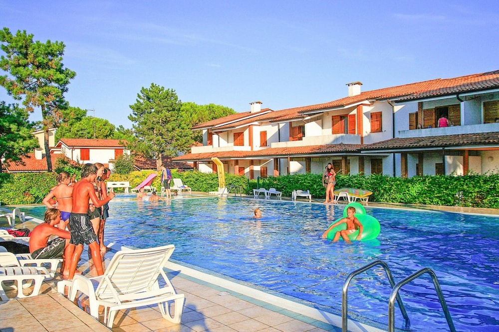 Apartment in Italy Near Sandy Beach