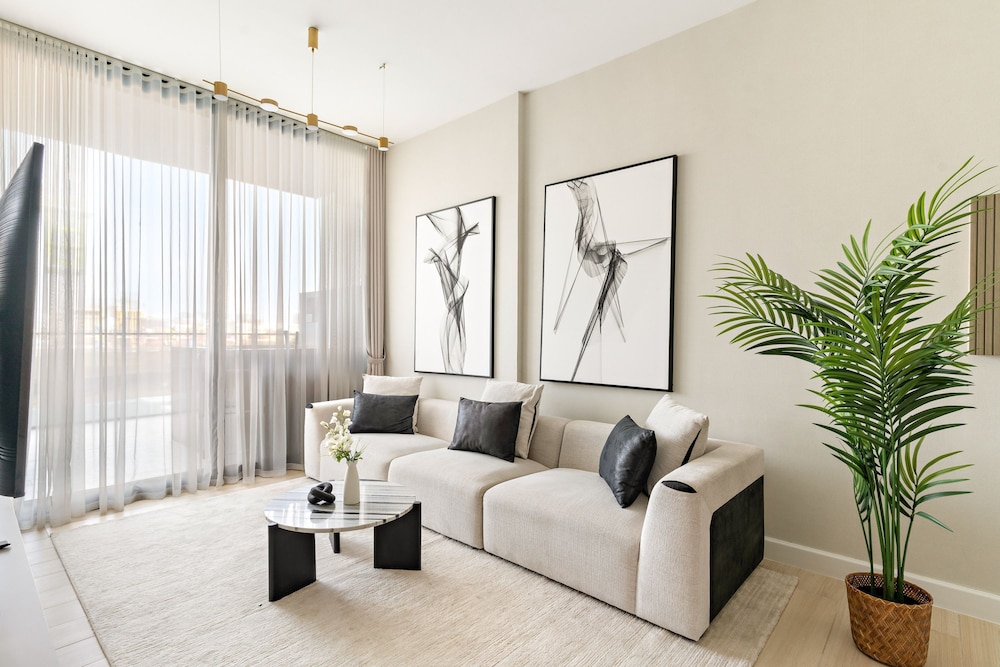 Binghatti Crescent - 202 2BD