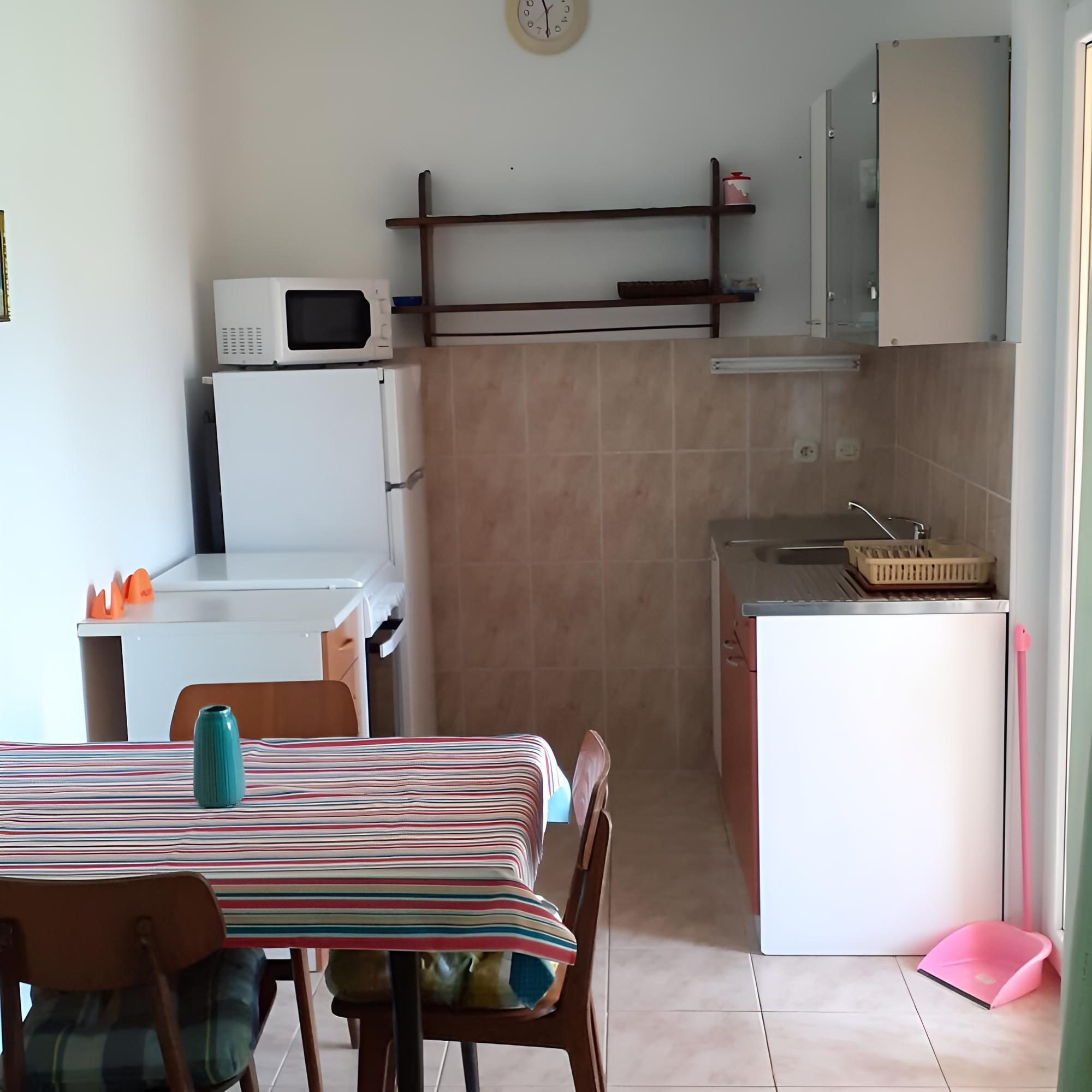 Renatare - Close to the sea With Parking - A1 view 4