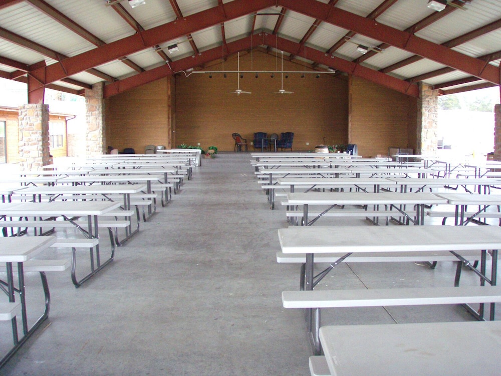 Westgate Branson Woods Resort and Cabins