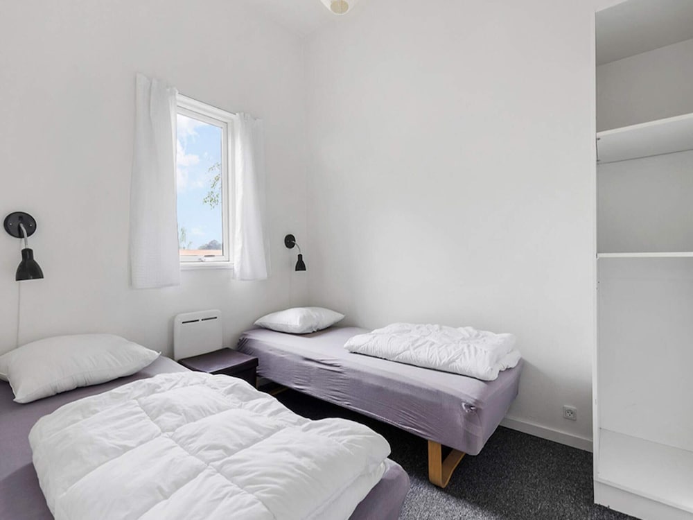 6 Person Holiday Park Home in Vipperod