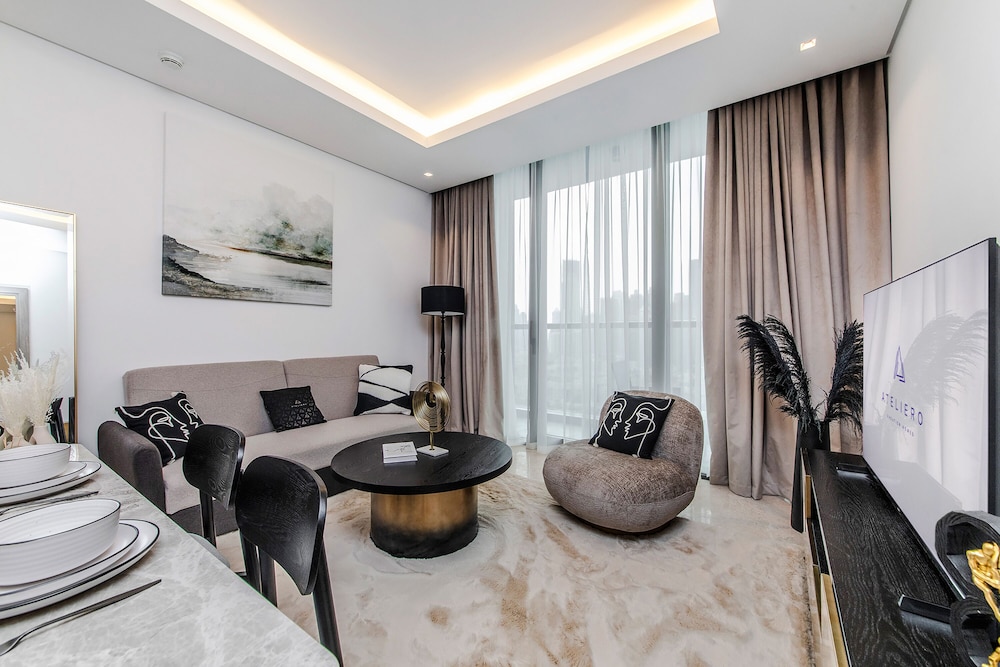 Premium 3BR with Full Burj Khalifa view