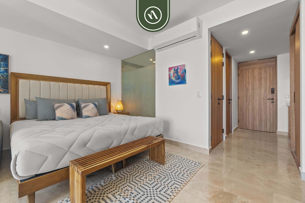 Luxury Studio With Oceanview - Beach - Pool - GYM