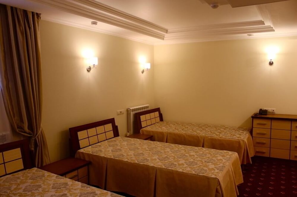 Duna Hotel