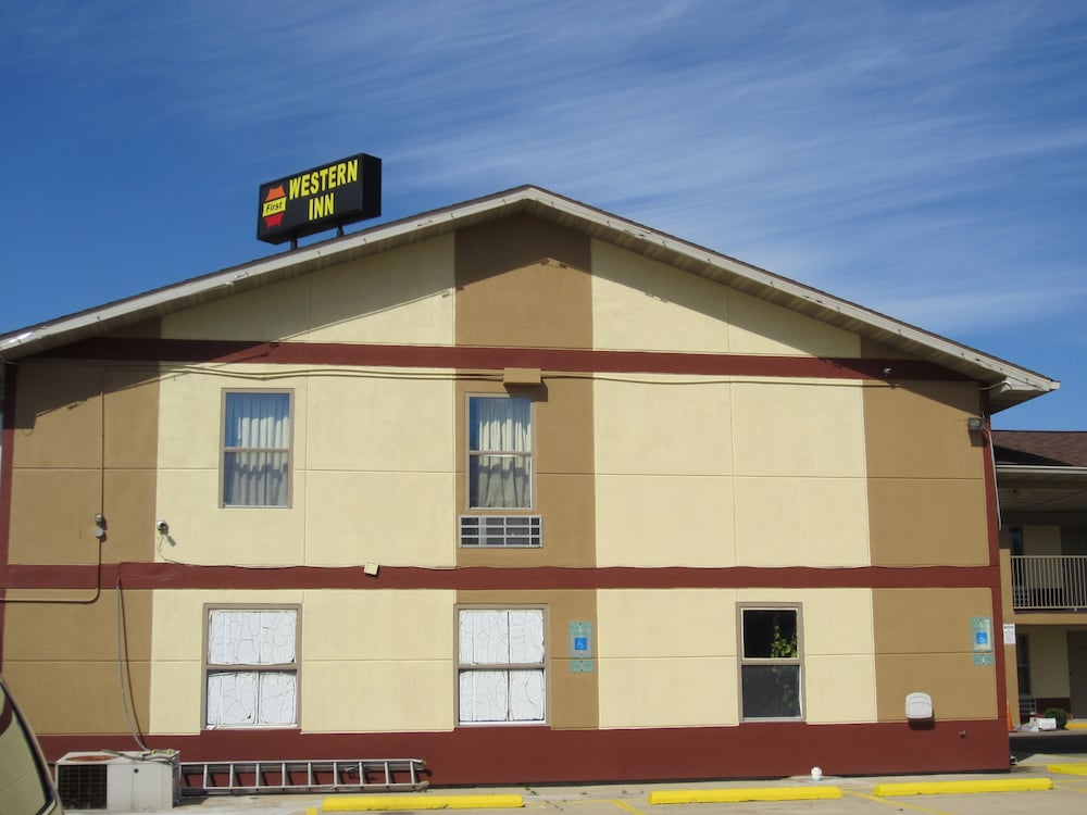 First Western Inn