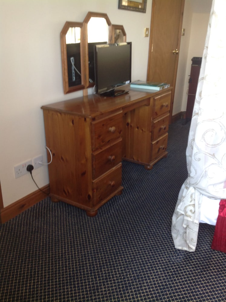 Glan Yr Afon Inn