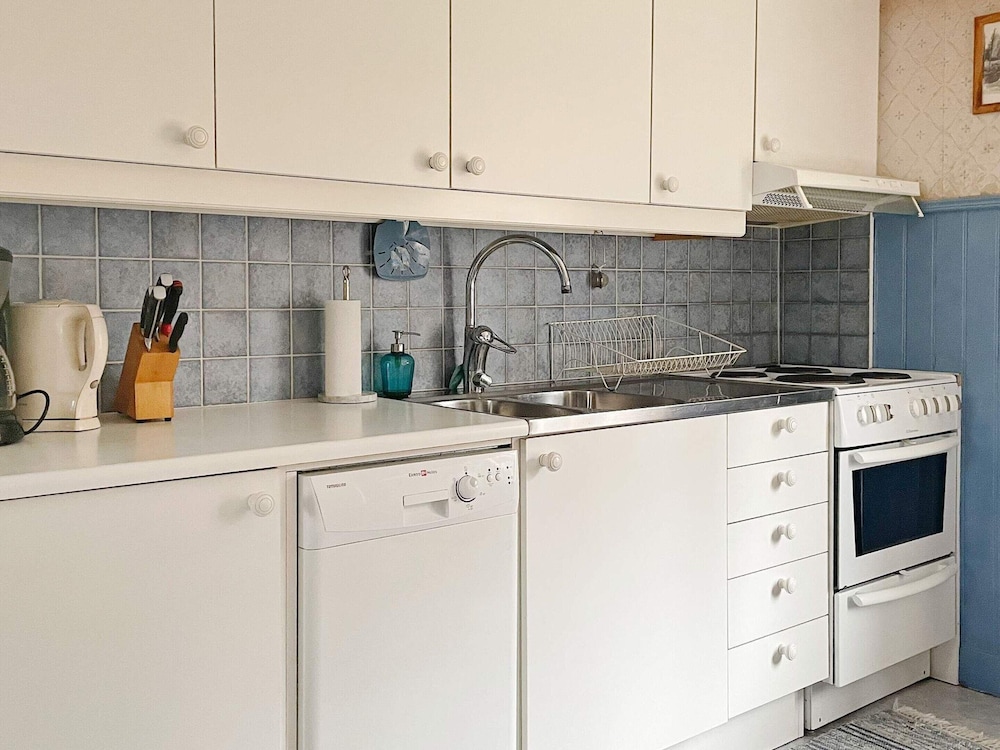 6 Person Holiday Home in Ulricehamn view 5