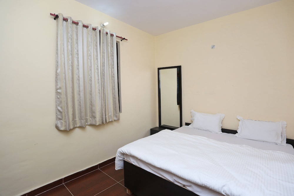 OYO 12312 Home Lake View 2 BHK Bhimtal