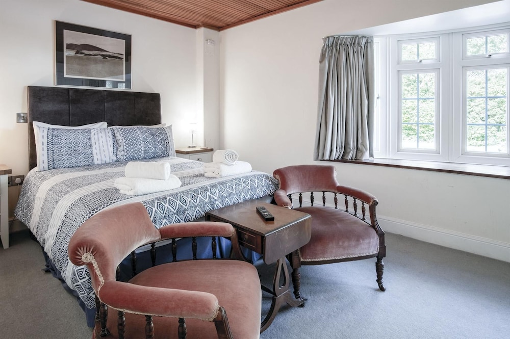 Rainbow Leap - 5 Bed Holiday Home - Saundersfoot