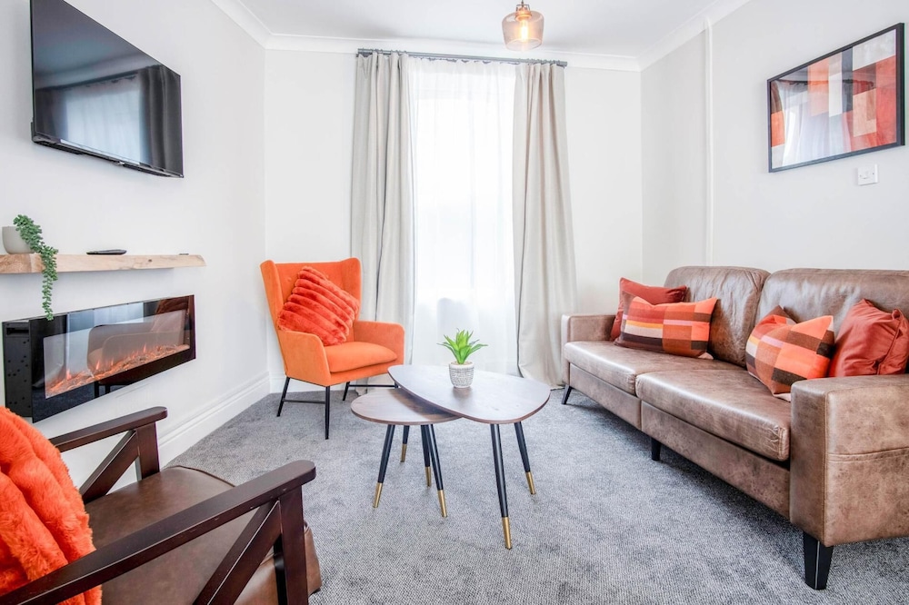 No 7 Moorfield Road - 3 Bed Townhouse - Narberth
