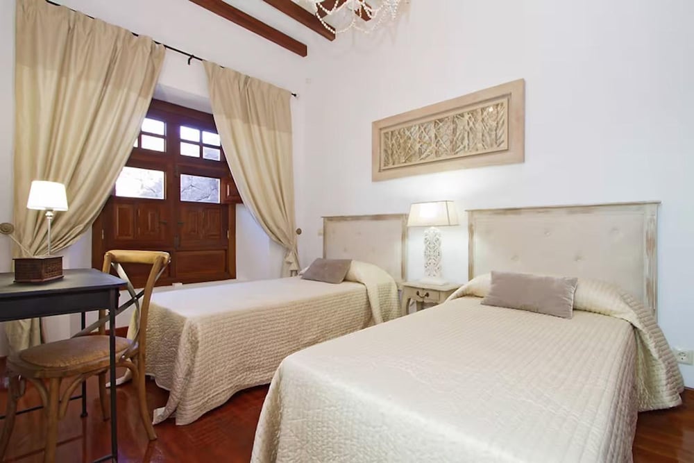 Casa Rural Hero With 5 Bedrooms and 4 Bathrooms