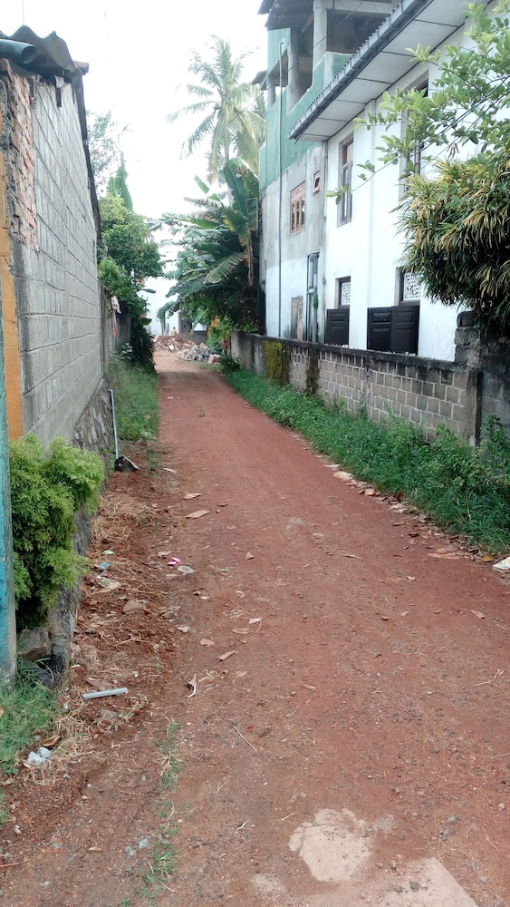 Dinesh Homestay